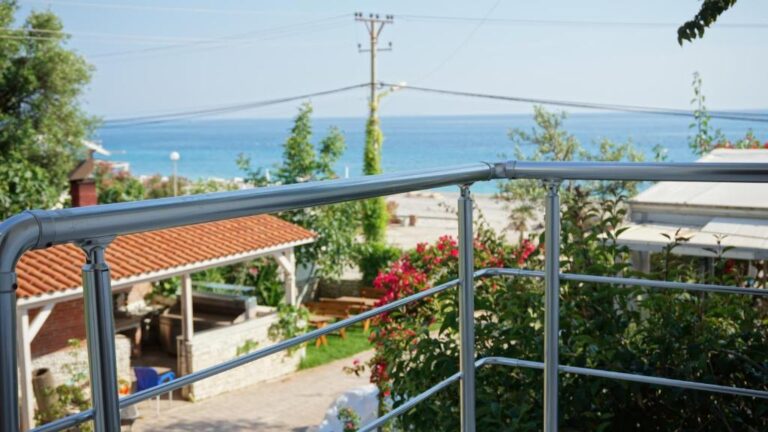 Hotel Ionian in Albania balcony view form the room over the ocean