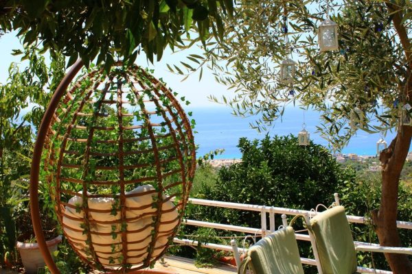 Aphrodites Garden in Himare in the garden with view over the ocean