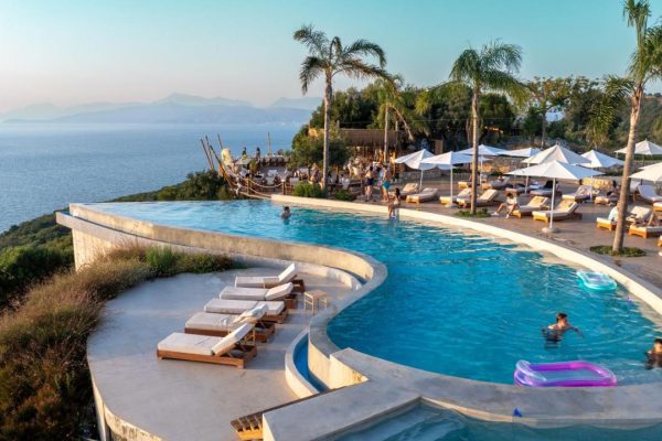 Arameras Beach Resort in Ksamil poolside