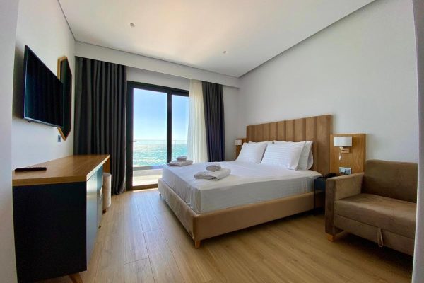 El Primero Hotel in Sarande the masterbedroom with seaside view