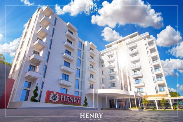 Henry Resort & Spa in Albania outside view