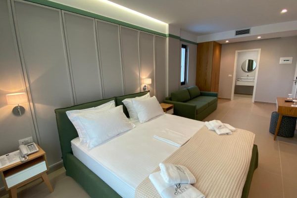 Hotel Olive in Ksamil the deluxeroom