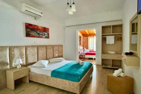 Lazaris Kwstas in Himare the masterbedroom