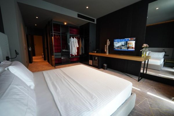 The Central View Boutique Hotel in Vlorë deluxe room